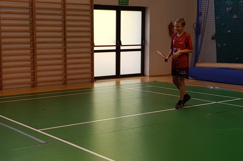 zawody w badmintonie