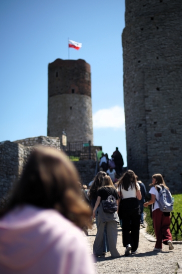 WYCIECZKA KLAS 6B I 6C W GRY WITOKRZYSKIE