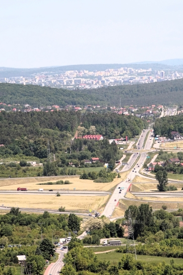 WYCIECZKA KLAS 6B I 6C W GRY WITOKRZYSKIE