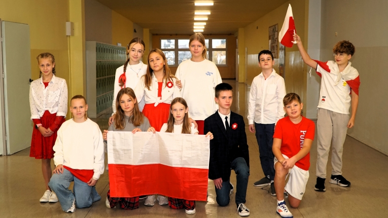 POKAZ MODY PATRIOTYCZNEJ KLAS NAJMODSZYCH