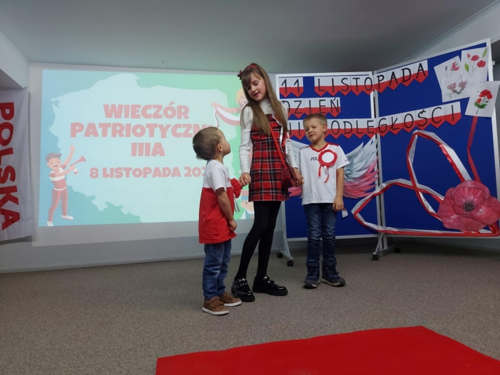 WIECZR PATRIOTYCZNY 