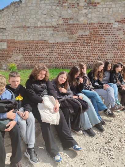 WYCIECZKA KLAS 5A ORAZ 5D DO KAZIMIERZA I SANDOMIERZA