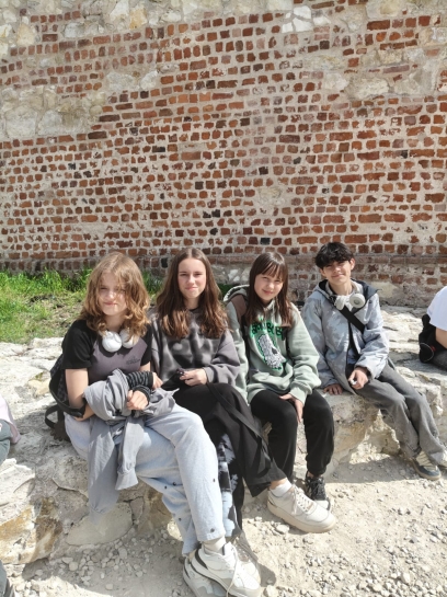 WYCIECZKA KLAS 5A ORAZ 5D DO KAZIMIERZA I SANDOMIERZA