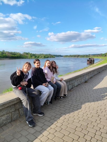WYCIECZKA KLAS 5A ORAZ 5D DO KAZIMIERZA I SANDOMIERZA
