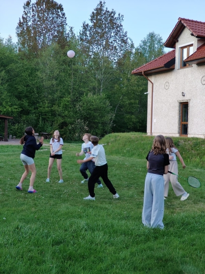 WYCIECZKA KLAS 5A ORAZ 5D DO KAZIMIERZA I SANDOMIERZA