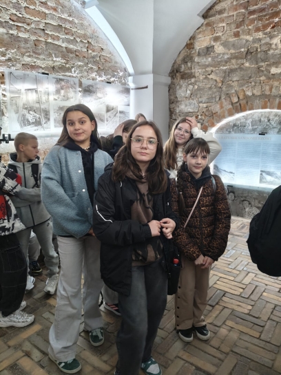 WYCIECZKA KLAS 5A ORAZ 5D DO KAZIMIERZA I SANDOMIERZA