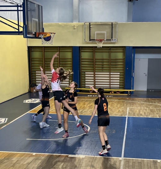 ZOTY PӣFINA WOJEWDZKI W KOSZA 3x3