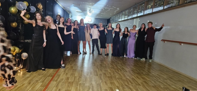BAL SMYCH KLAS