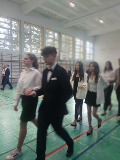 BAL SMYCH KLAS