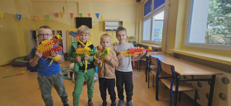 WOJNA W OCZACH DZIECKA 