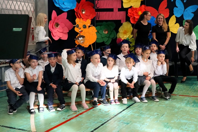 DZIEN NAUCZYCIELA I LUBOWANIE KLAS PIERWSZYCH