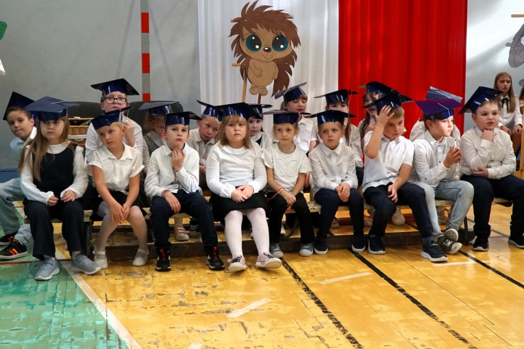 DZIEN NAUCZYCIELA I LUBOWANIE KLAS PIERWSZYCH
