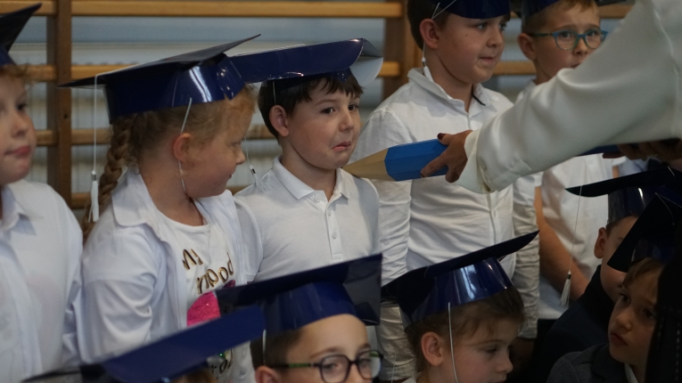 DZIEN NAUCZYCIELA I LUBOWANIE KLAS PIERWSZYCH