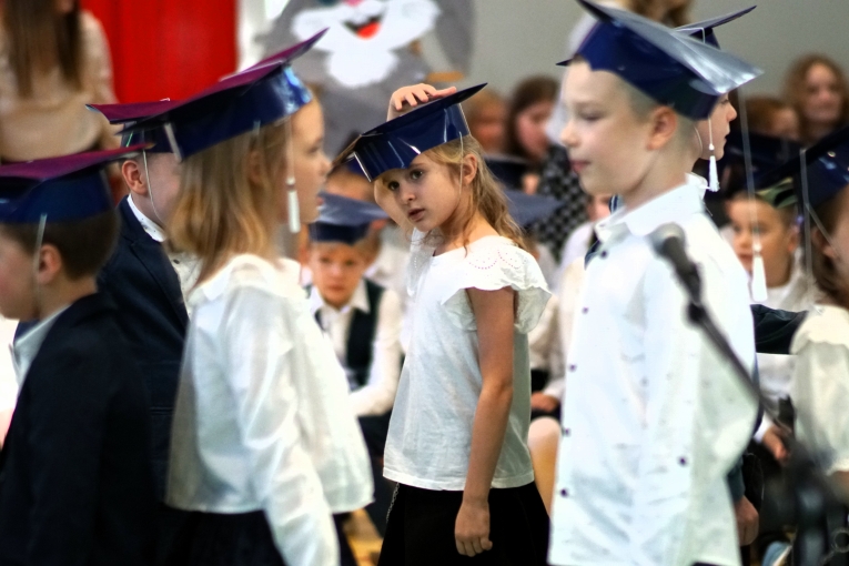 DZIEN NAUCZYCIELA I LUBOWANIE KLAS PIERWSZYCH