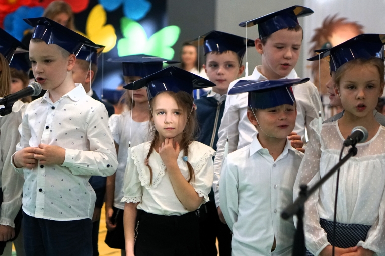 DZIEN NAUCZYCIELA I LUBOWANIE KLAS PIERWSZYCH