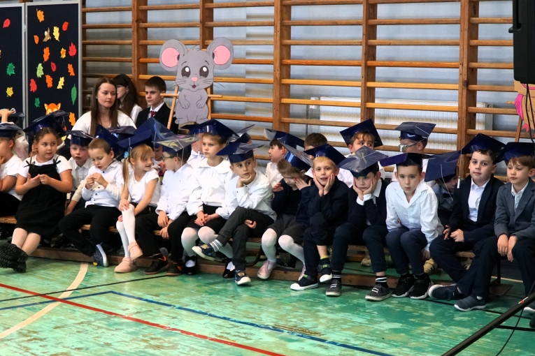 DZIEN NAUCZYCIELA I LUBOWANIE KLAS PIERWSZYCH