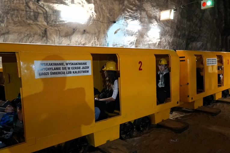 WYCIECZKA DO KOPALNI SOLI W KODAWIE I ZAMKU W CZYCY
