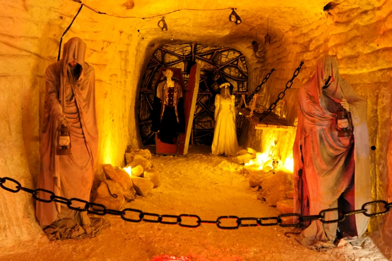 WYCIECZKA DO KOPALNI SOLI W KODAWIE I ZAMKU W CZYCY