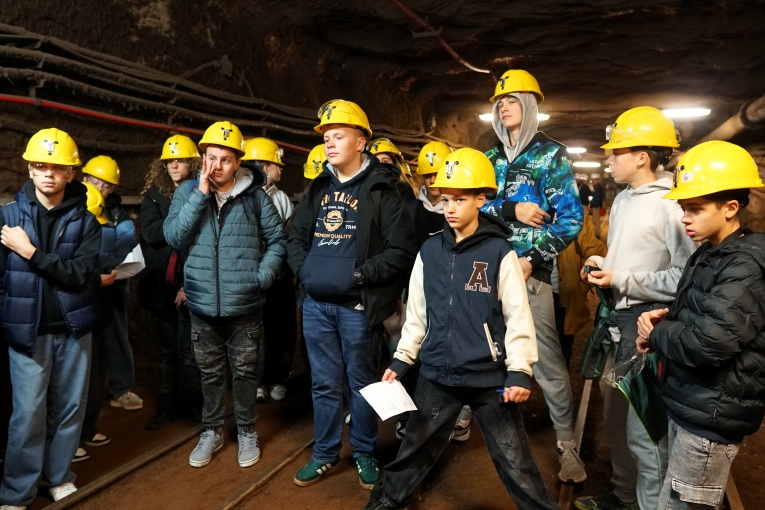 WYCIECZKA DO KOPALNI SOLI W KODAWIE I ZAMKU W CZYCY