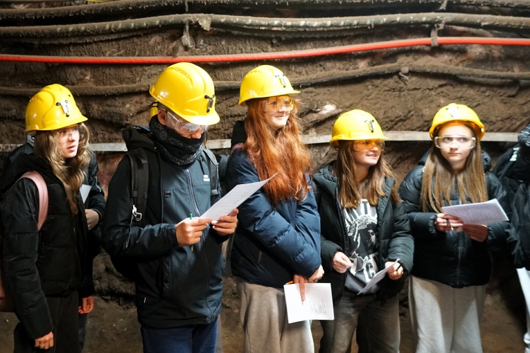 WYCIECZKA DO KOPALNI SOLI W KODAWIE I ZAMKU W CZYCY