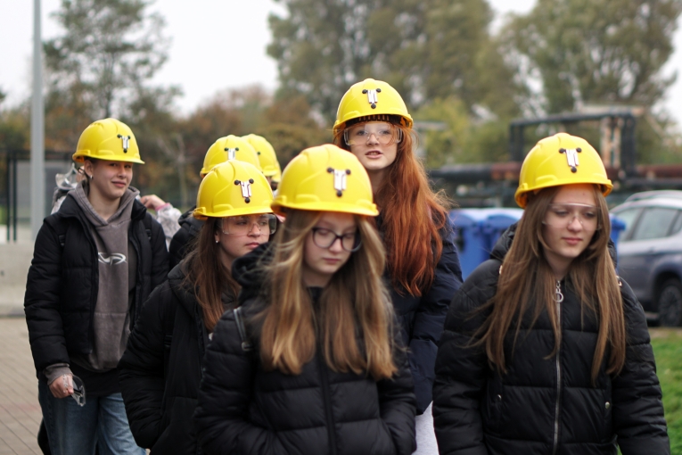 WYCIECZKA DO KOPALNI SOLI W KODAWIE I ZAMKU W CZYCY