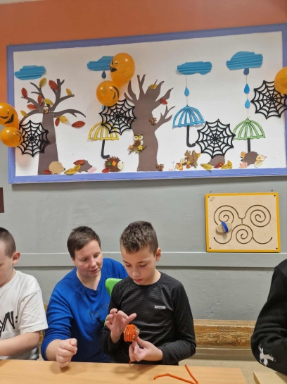 JESIENNE WARSZTATY KREATYWNOCI DLA UCZNIW Z SPE