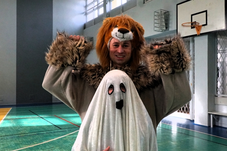 DZIE POSTACI Z BAJEK