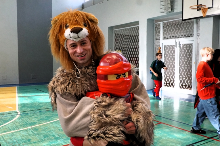 DZIE POSTACI Z BAJEK