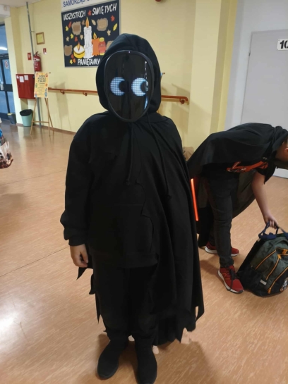 DZIE POSTACI Z BAJEK