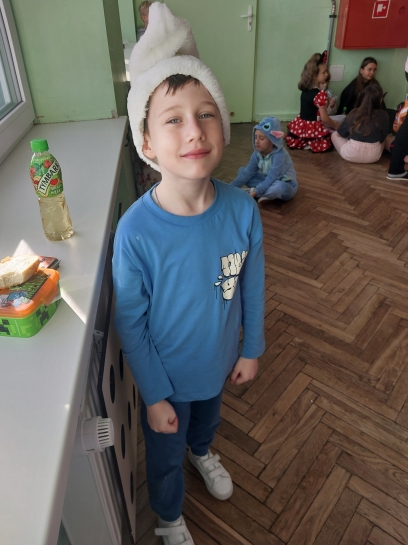 DZIE POSTACI Z BAJEK