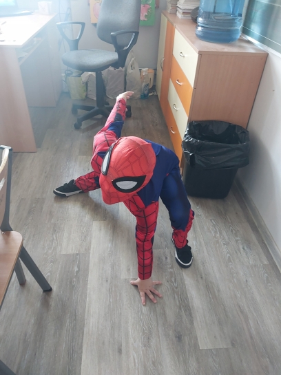 DZIE POSTACI Z BAJEK