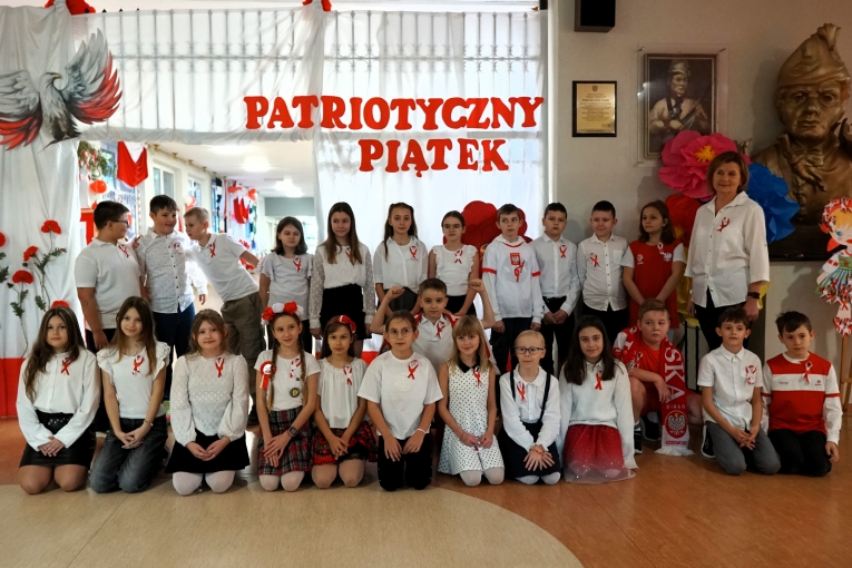 NARODOWY DZIE NIEPODLEGOCI