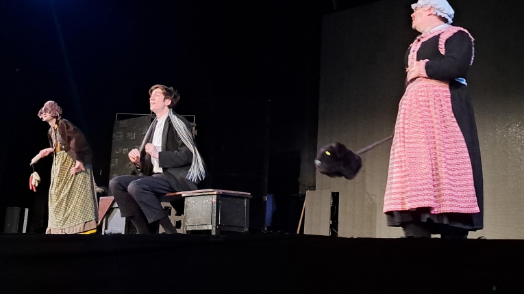 FRANKENSTEIN – THE MONSTER AND THE MYTH SPEKTAKL W TEATRZE V6 W ODZI