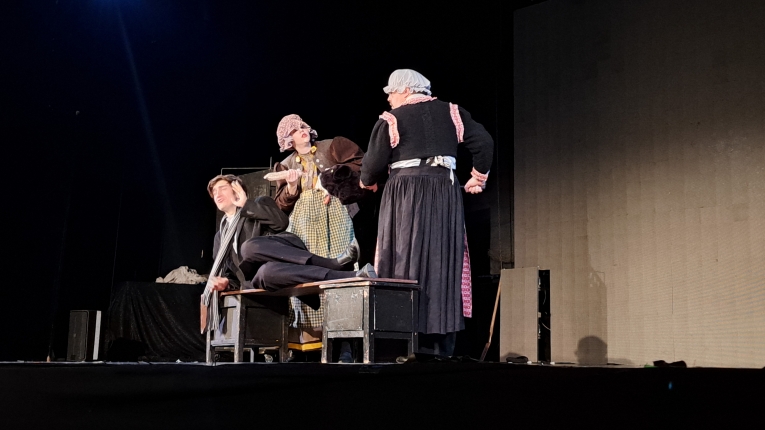 FRANKENSTEIN – THE MONSTER AND THE MYTH SPEKTAKL W TEATRZE V6 W ODZI