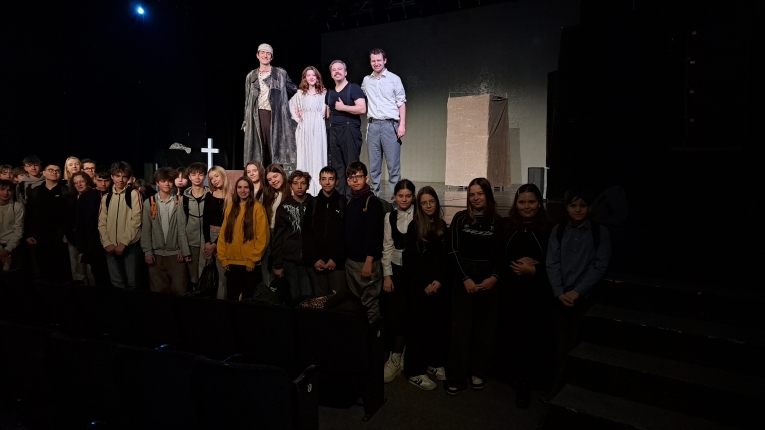 FRANKENSTEIN – THE MONSTER AND THE MYTH SPEKTAKL W TEATRZE V6 W ODZI