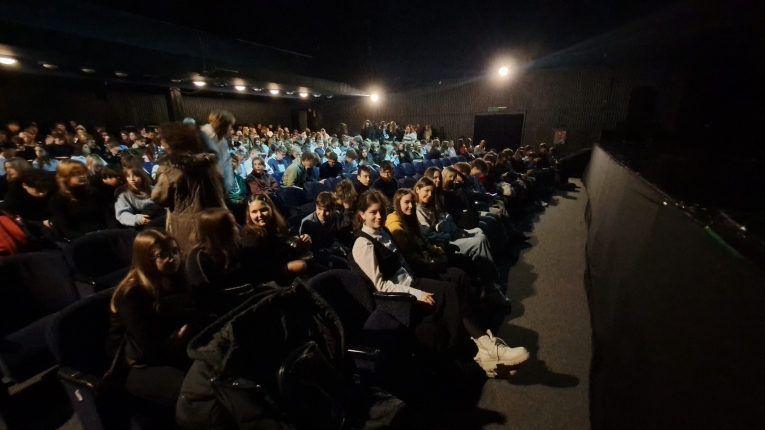 FRANKENSTEIN – THE MONSTER AND THE MYTH SPEKTAKL W TEATRZE V6 W ODZI