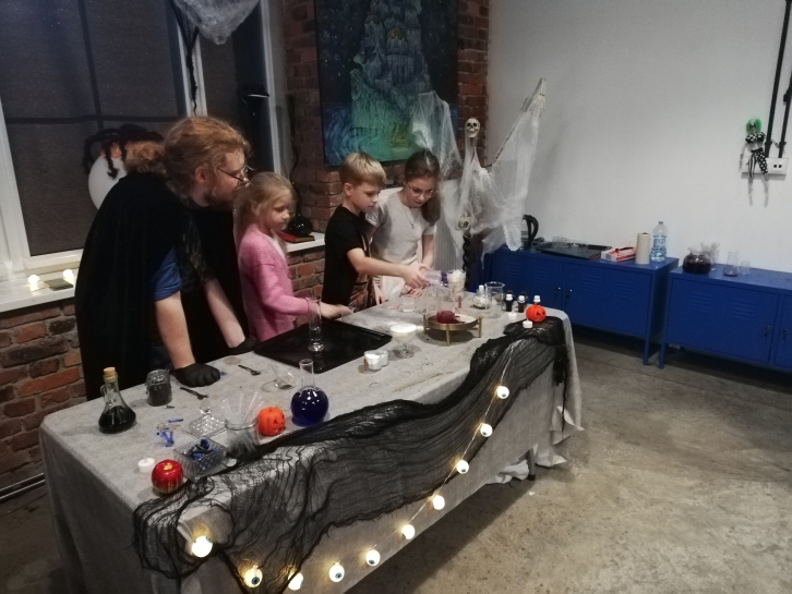 WYCIECZKA DO KATOWIC KLAS 3B i 3D 