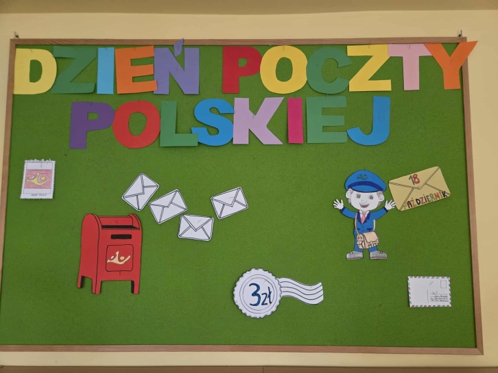 KALENDARZ �WI�T NIETYPOWYCH - PA�DZIERNIK 