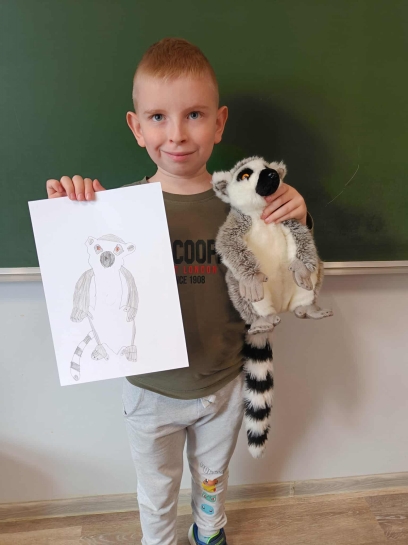 KALENDARZ �WI�T NIETYPOWYCH - PA�DZIERNIK 