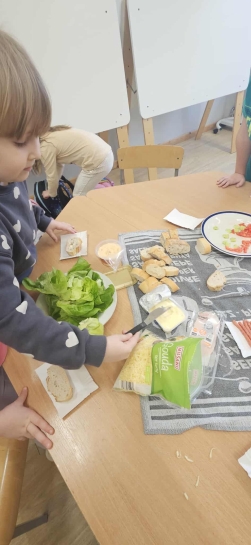 TYDZIE� KULINARNY NA WYSPIE RADO�CI