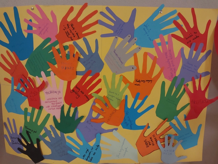 28.11 DZIE TOLERANCJI