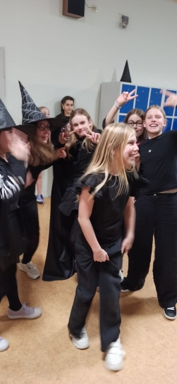 ANDRZEJKI KLAS CZWARTYCH