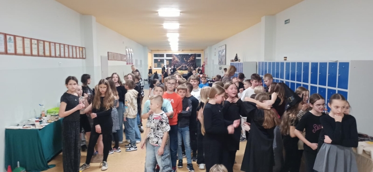 ANDRZEJKI KLAS CZWARTYCH