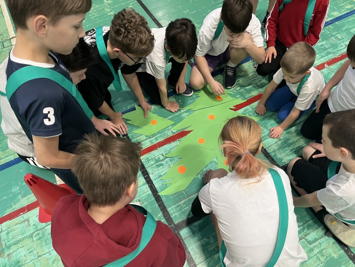 IV MIKOAJKOWY FESTYN INTEGRACYJNO – SPORTOWY „RAZEM NA START”