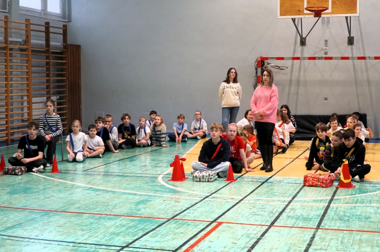 IV MIKOAJKOWY FESTYN INTEGRACYJNO – SPORTOWY „RAZEM NA START”