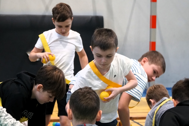 IV MIKOAJKOWY FESTYN INTEGRACYJNO – SPORTOWY „RAZEM NA START”