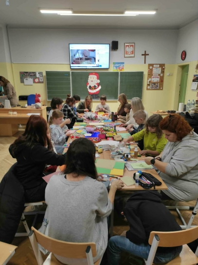 �WI�TECZNE WARSZTATY W KLASACH 2A I 2B