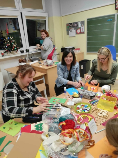 �WI�TECZNE WARSZTATY W KLASACH 2A I 2B