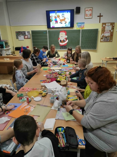 �WI�TECZNE WARSZTATY W KLASACH 2A I 2B