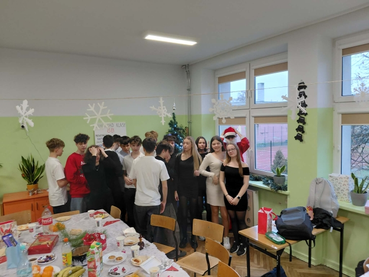 WIGILIA KLASY 8B